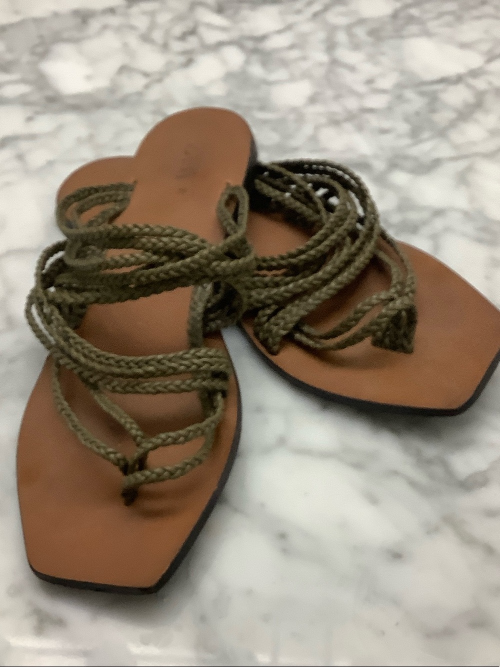 Zara braided leather sandal sz 39